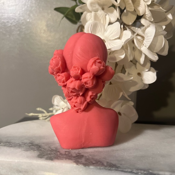 Etherial Goddess Candle - Apple Harvest Scent - Picture 2 of 3